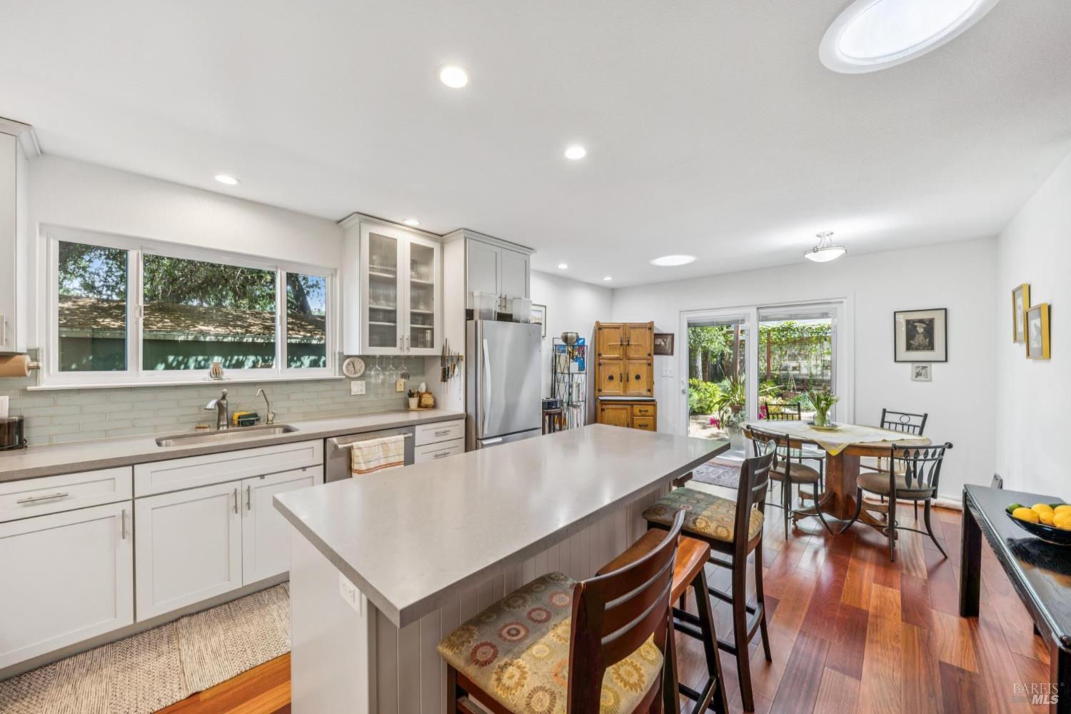106 Hooker Avenue Sonoma CA 95476