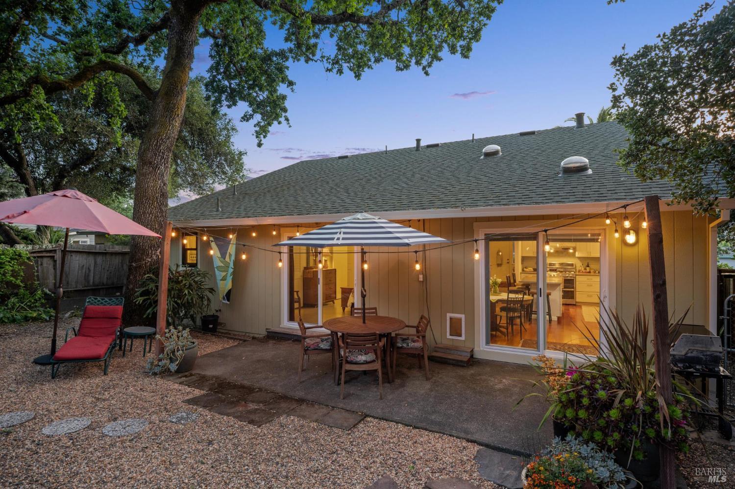 106 Hooker Avenue Sonoma CA 95476