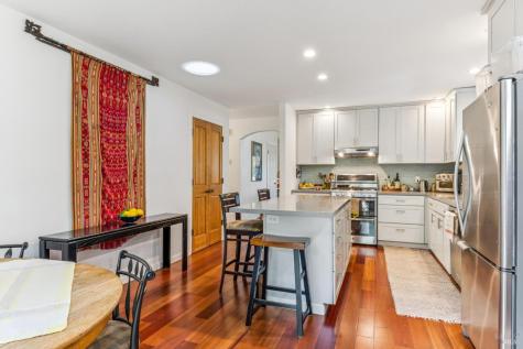 106 Hooker Avenue Sonoma CA 95476