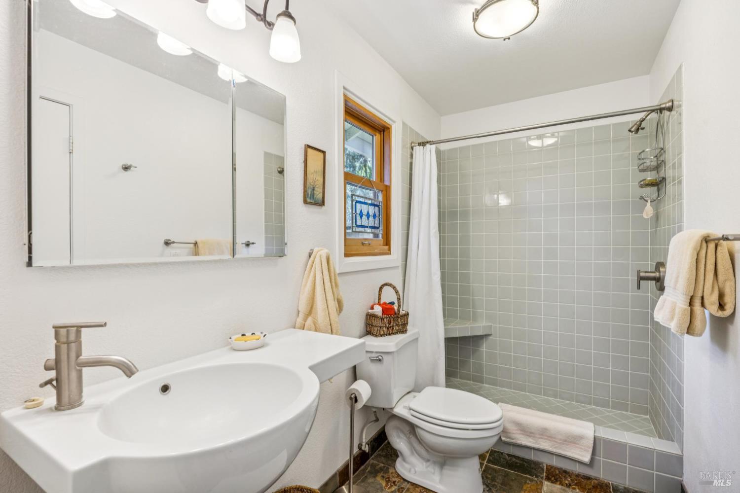106 Hooker Avenue Sonoma CA 95476