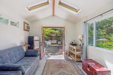 106 Hooker Avenue Sonoma CA 95476