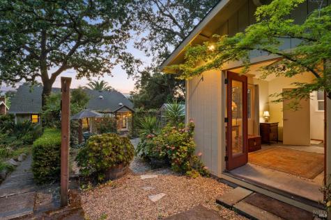 106 Hooker Avenue Sonoma CA 95476