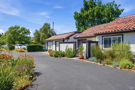 179 Vineyard Circle Sonoma CA 95476
