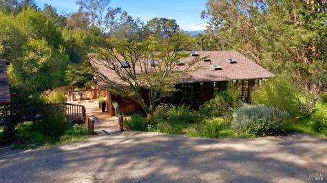 4142 Burnside Road Sebastopol CA 95472