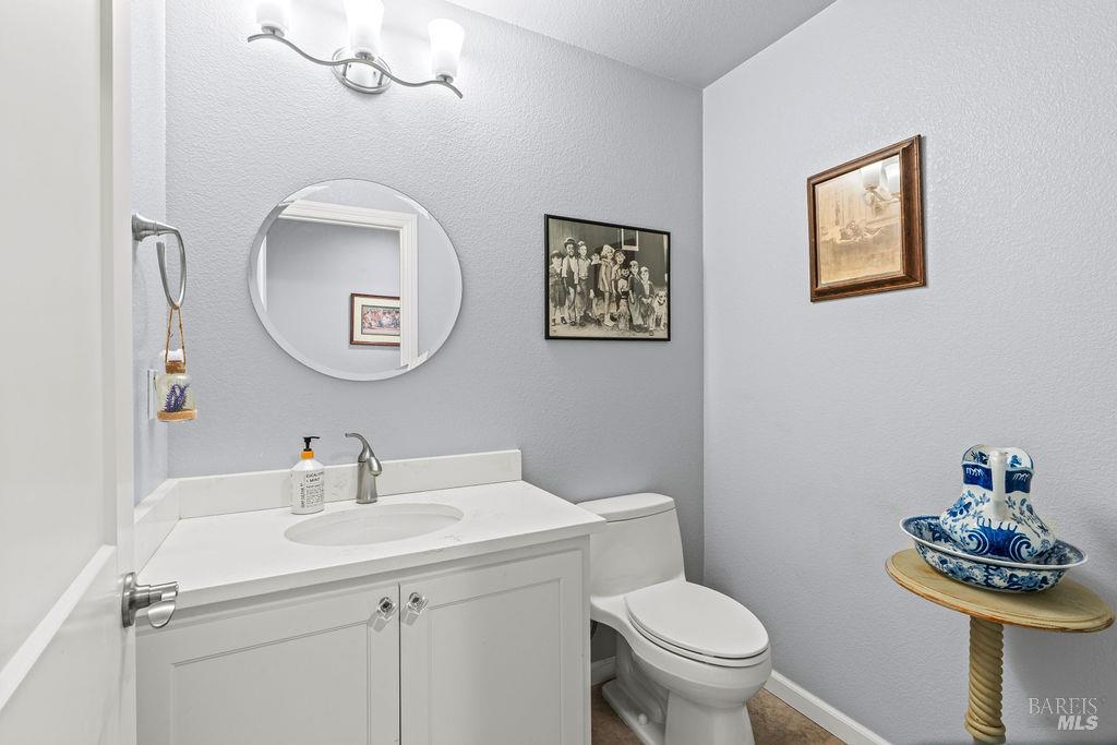 3690 Hillary Court Santa Rosa CA 95403