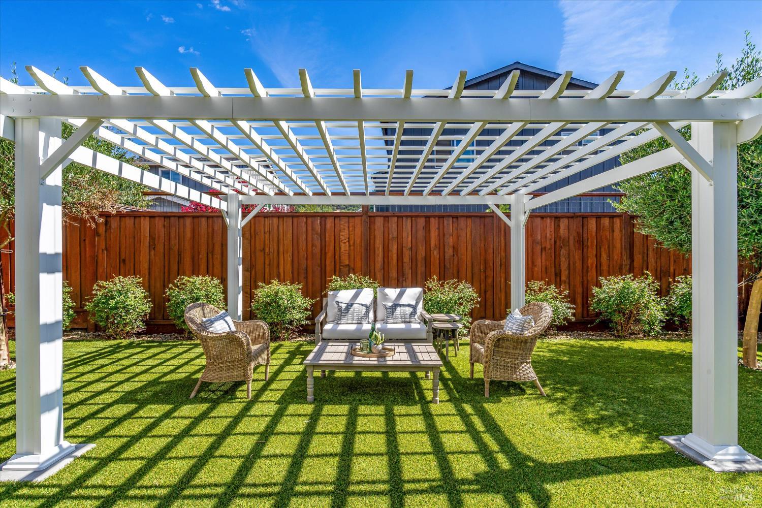 2089 Stagecoach Road Santa Rosa CA 95404