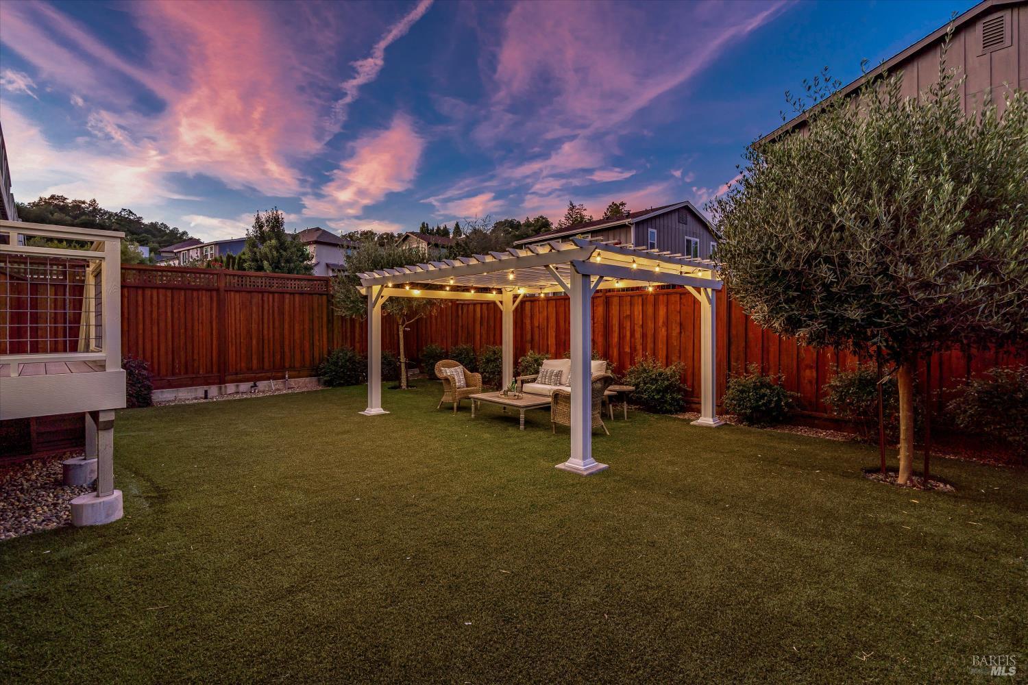 2089 Stagecoach Road Santa Rosa CA 95404