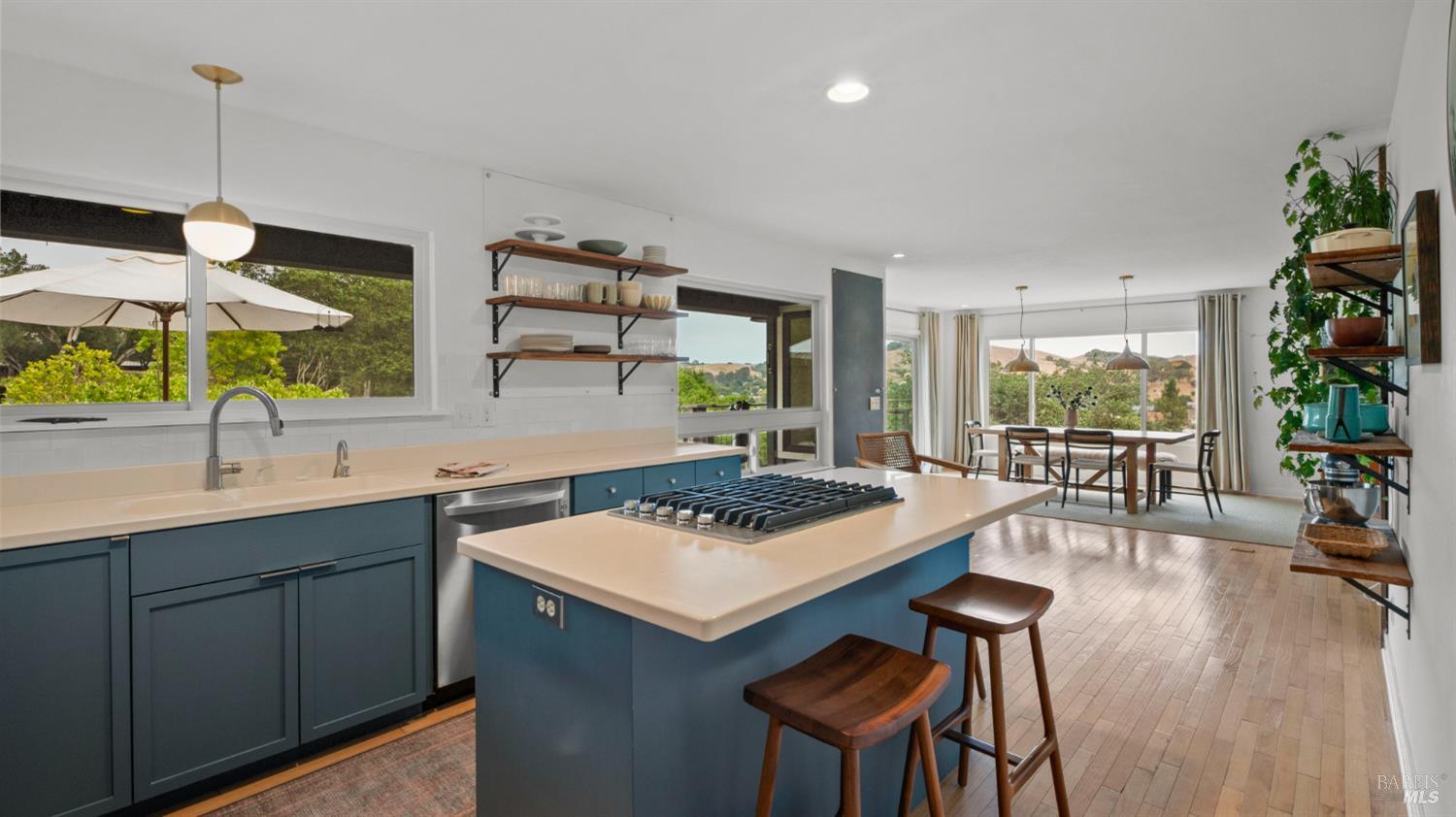 129 Sunny Hill Drive Petaluma CA 94952