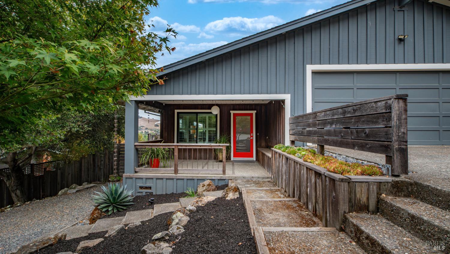 129 Sunny Hill Drive Petaluma CA 94952