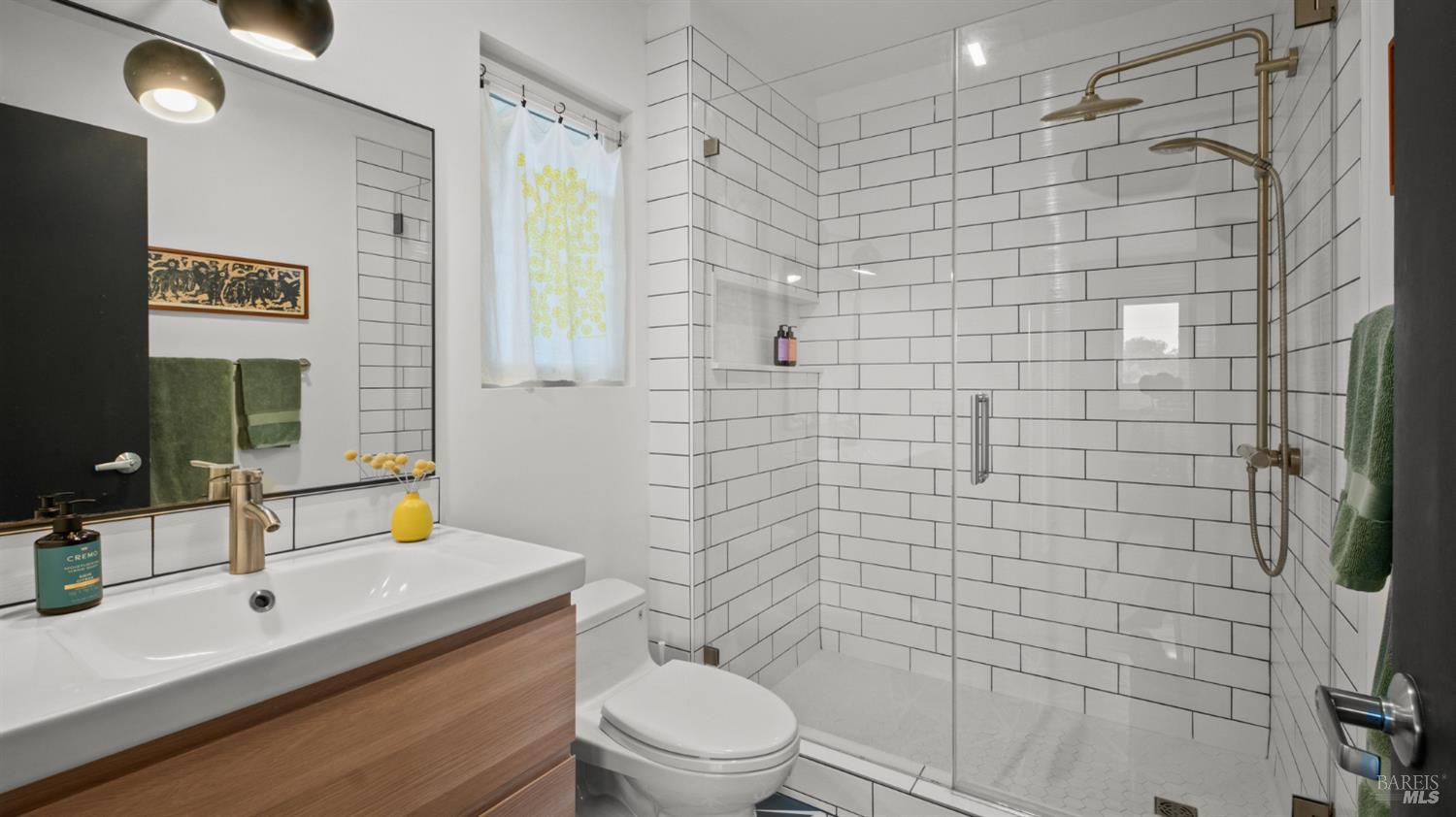 129 Sunny Hill Drive Petaluma CA 94952