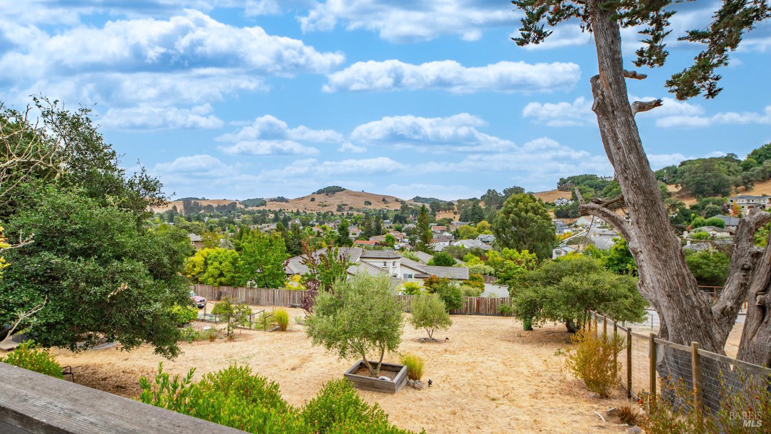 129 Sunny Hill Drive Petaluma CA 94952