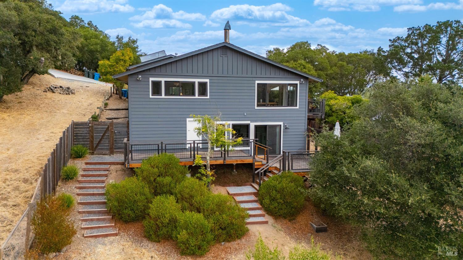 129 Sunny Hill Drive Petaluma CA 94952