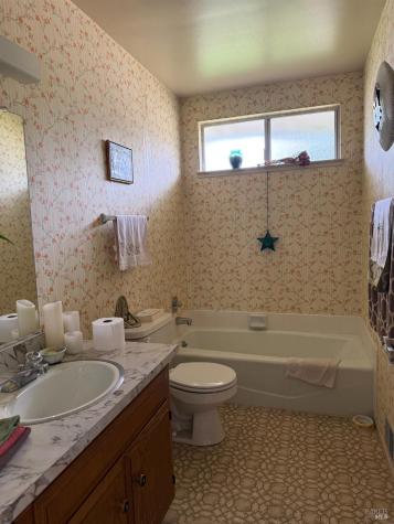 8936 Oak Trail Drive Santa Rosa CA 95409