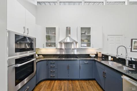 370 Via La Cumbre Greenbrae CA 94904