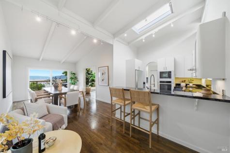 370 Via La Cumbre Greenbrae CA 94904