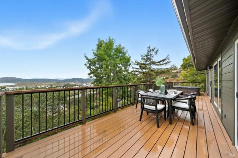 370 Via La Cumbre Greenbrae CA 94904