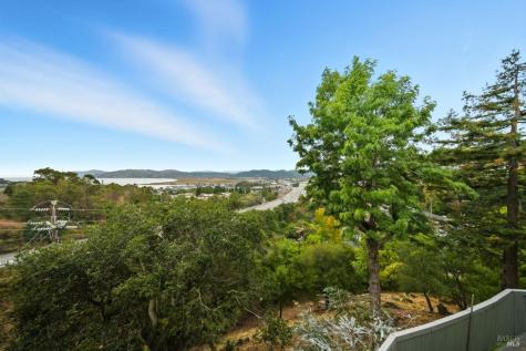 370 Via La Cumbre Greenbrae CA 94904