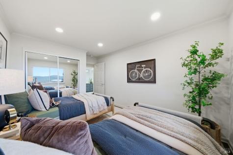 370 Via La Cumbre Greenbrae CA 94904