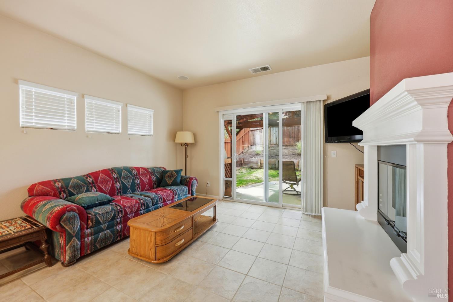 109 Douglas Fir Circle Cloverdale CA 95425