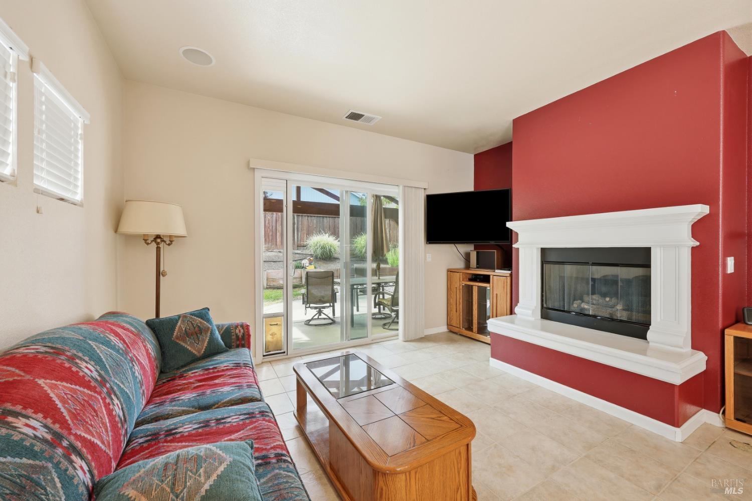 109 Douglas Fir Circle Cloverdale CA 95425