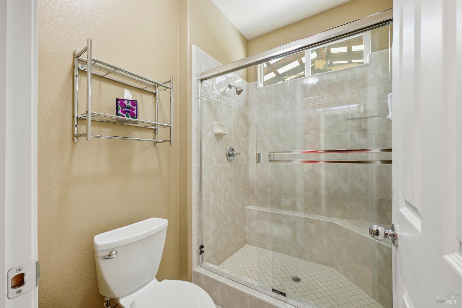 109 Douglas Fir Circle Cloverdale CA 95425
