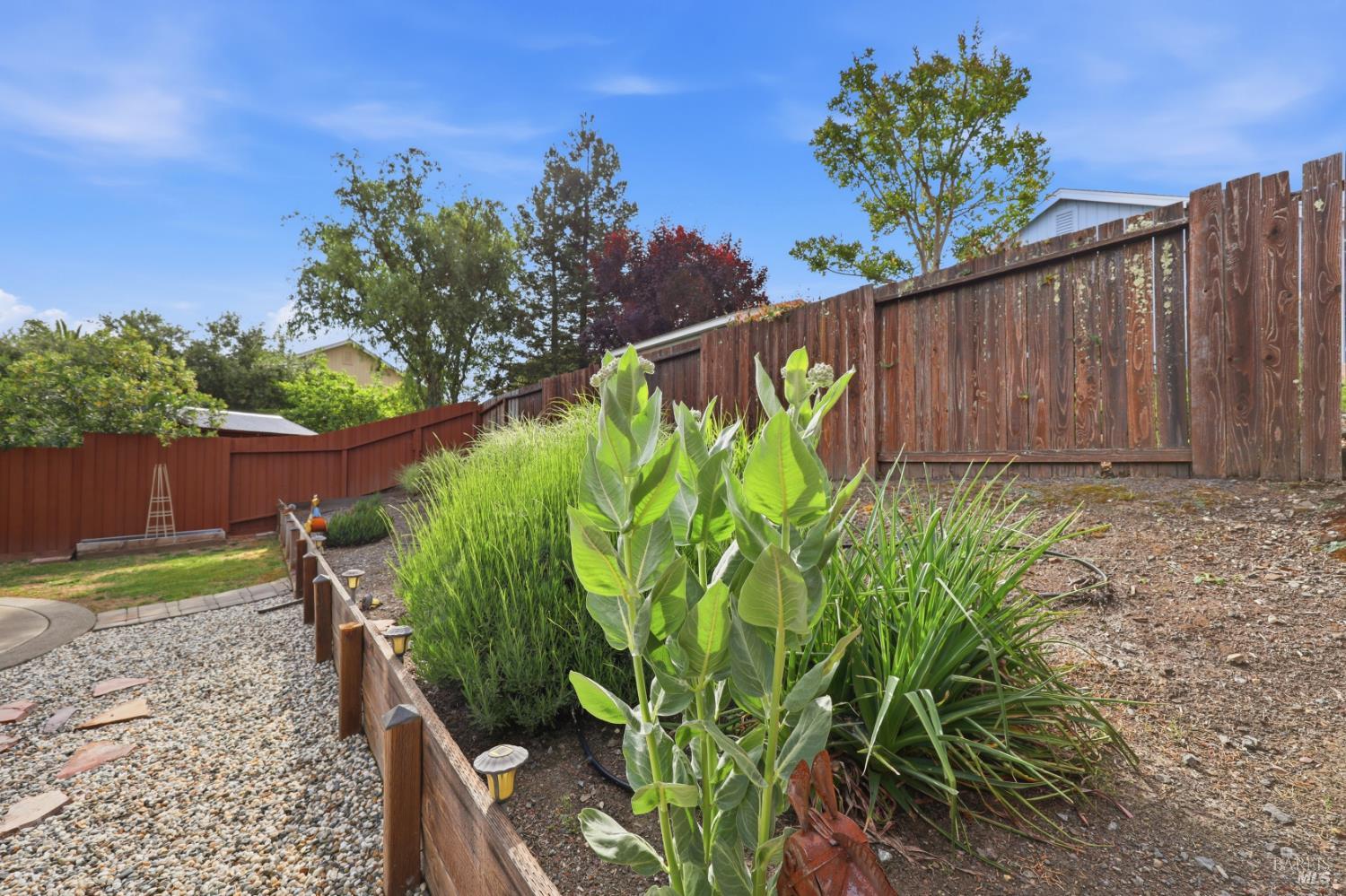 109 Douglas Fir Circle Cloverdale CA 95425