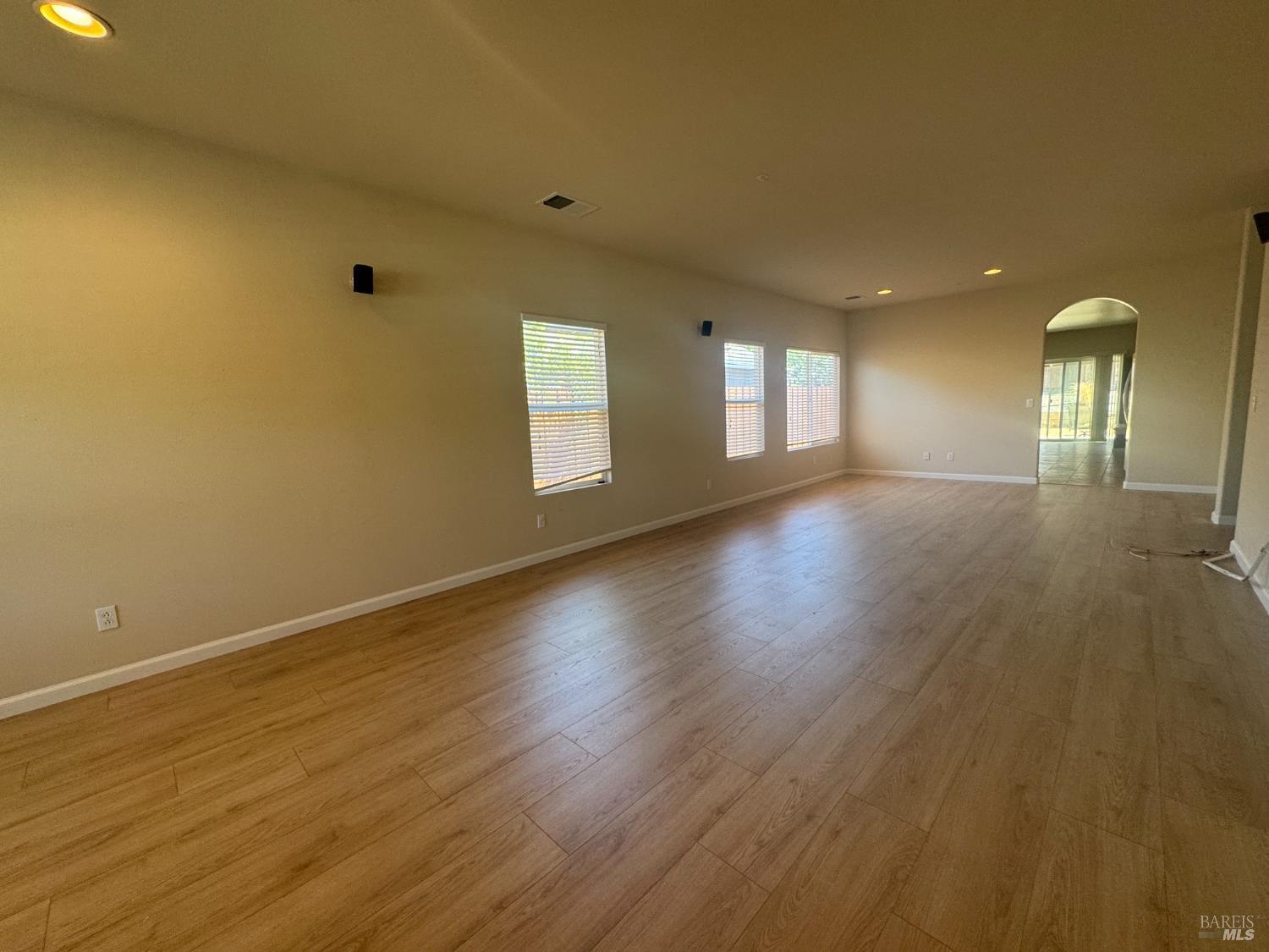109 Douglas Fir Circle Cloverdale CA 95425