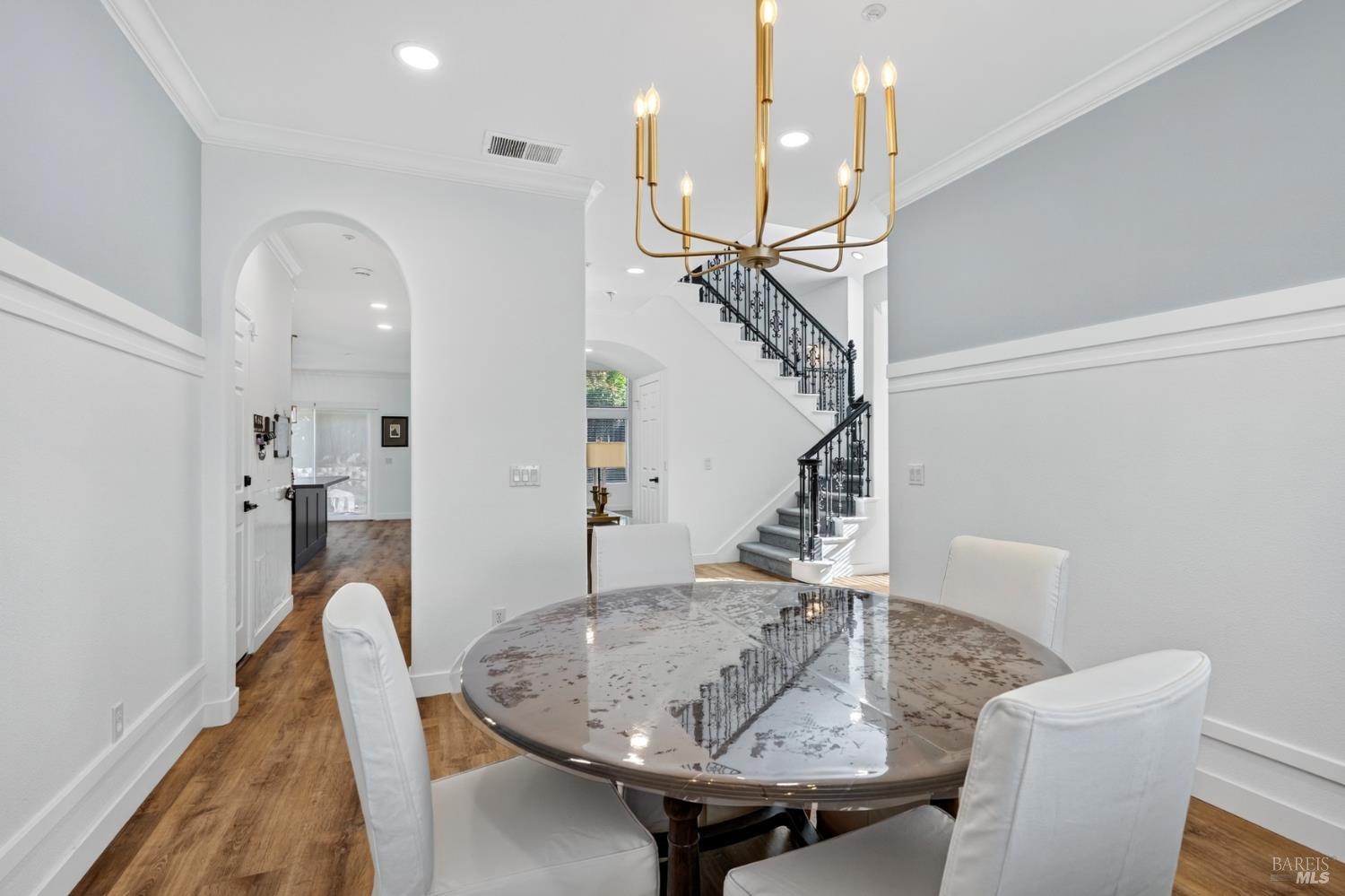 106 Grape Gables Way Cloverdale CA 95425