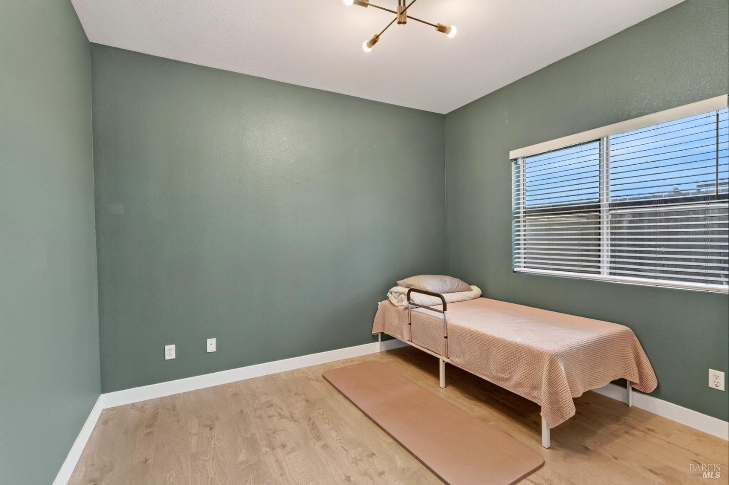106 Grape Gables Way Cloverdale CA 95425