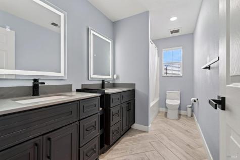 106 Grape Gables Way Cloverdale CA 95425