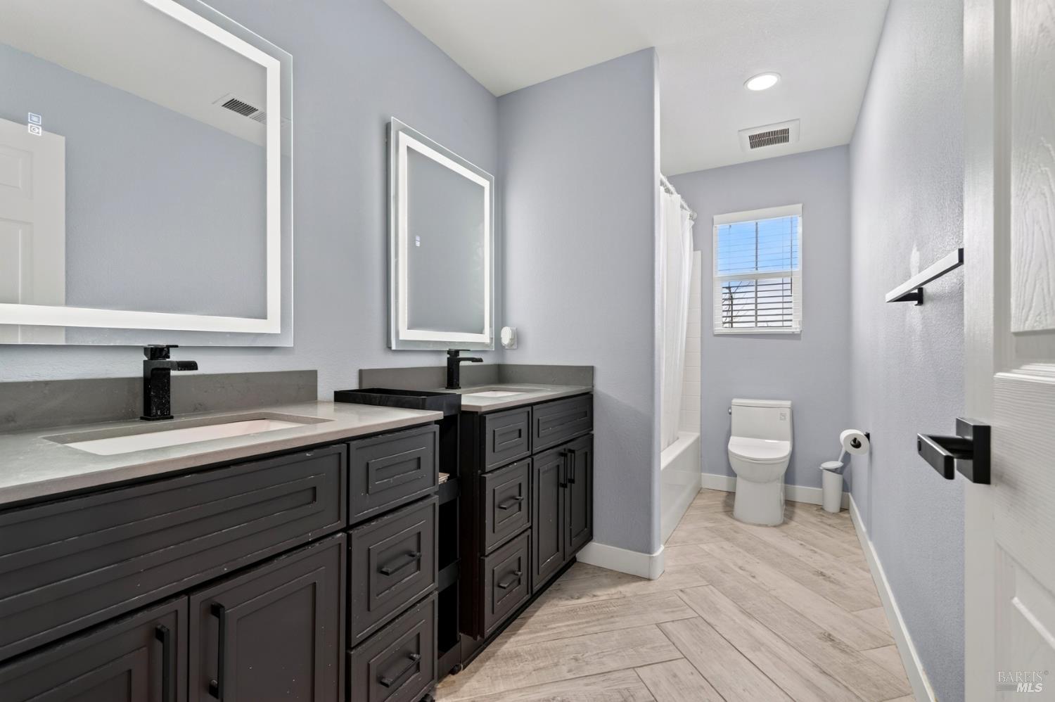 106 Grape Gables Way Cloverdale CA 95425