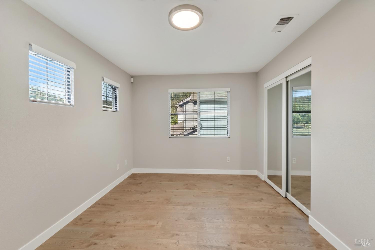 106 Grape Gables Way Cloverdale CA 95425