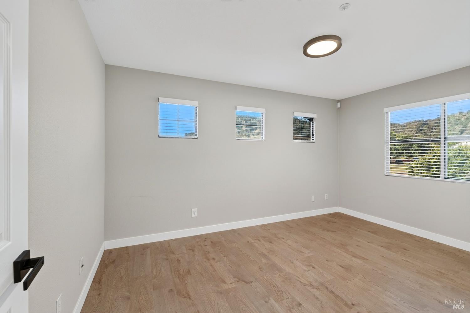 106 Grape Gables Way Cloverdale CA 95425