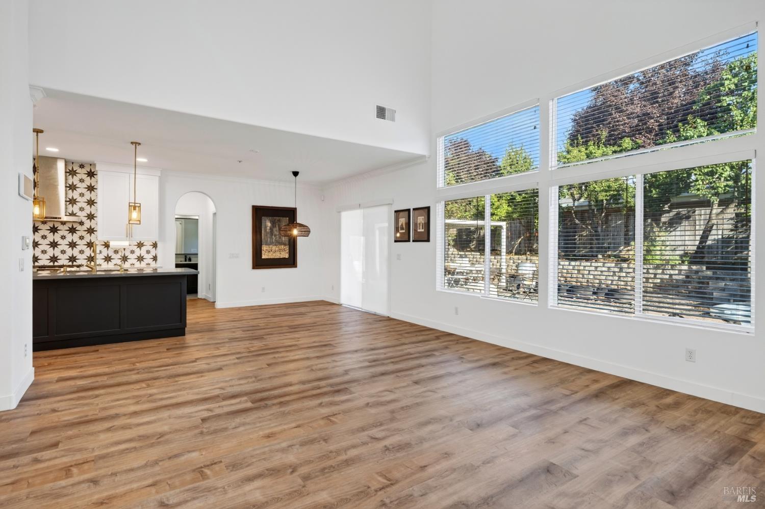 106 Grape Gables Way Cloverdale CA 95425