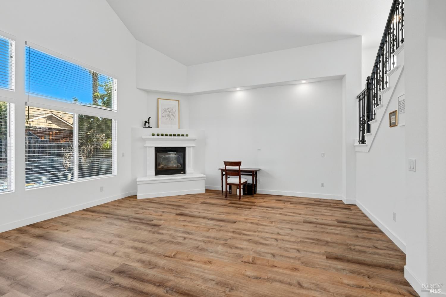 106 Grape Gables Way Cloverdale CA 95425