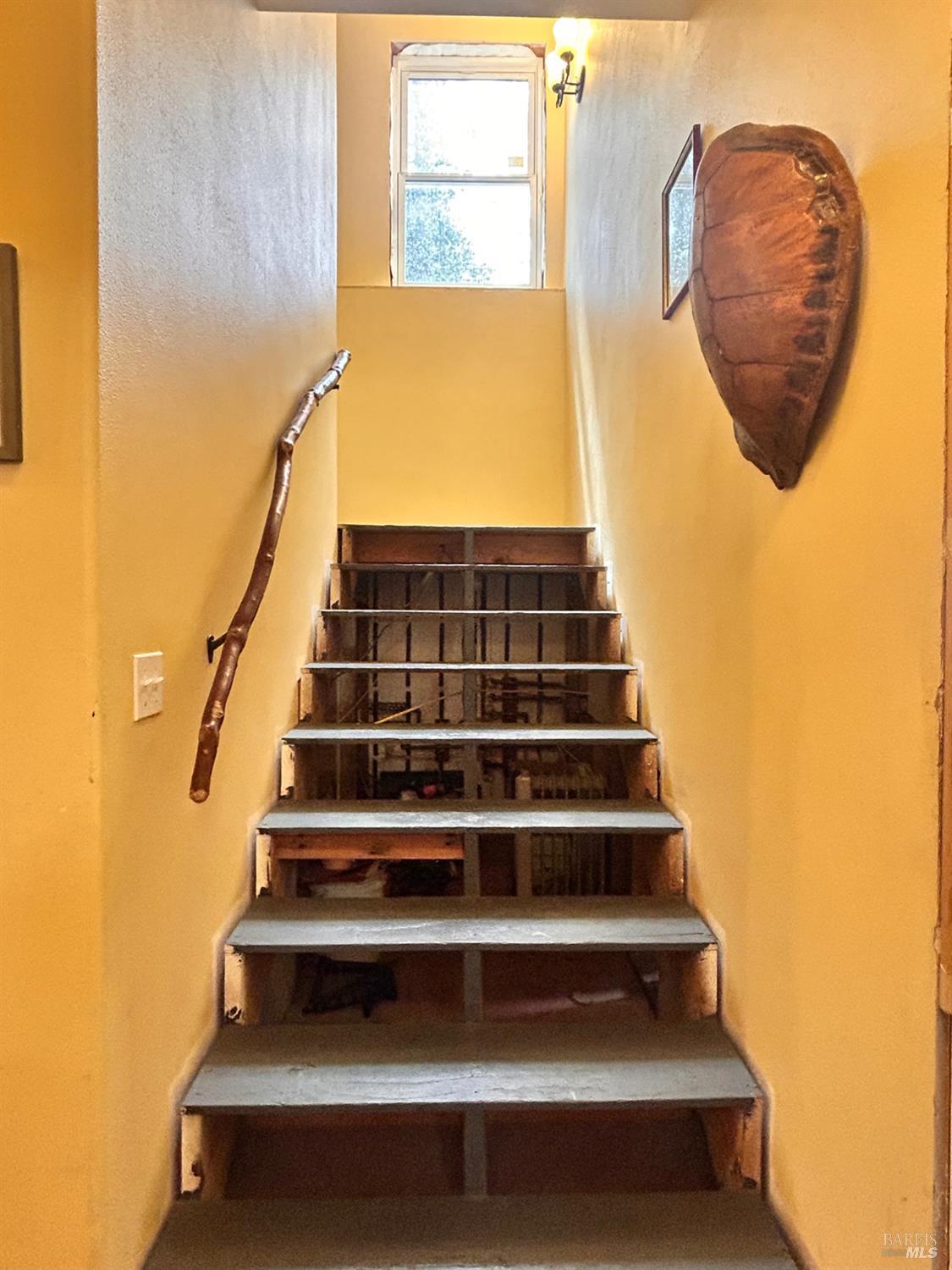 29281 Timberline Road Willits CA 95490