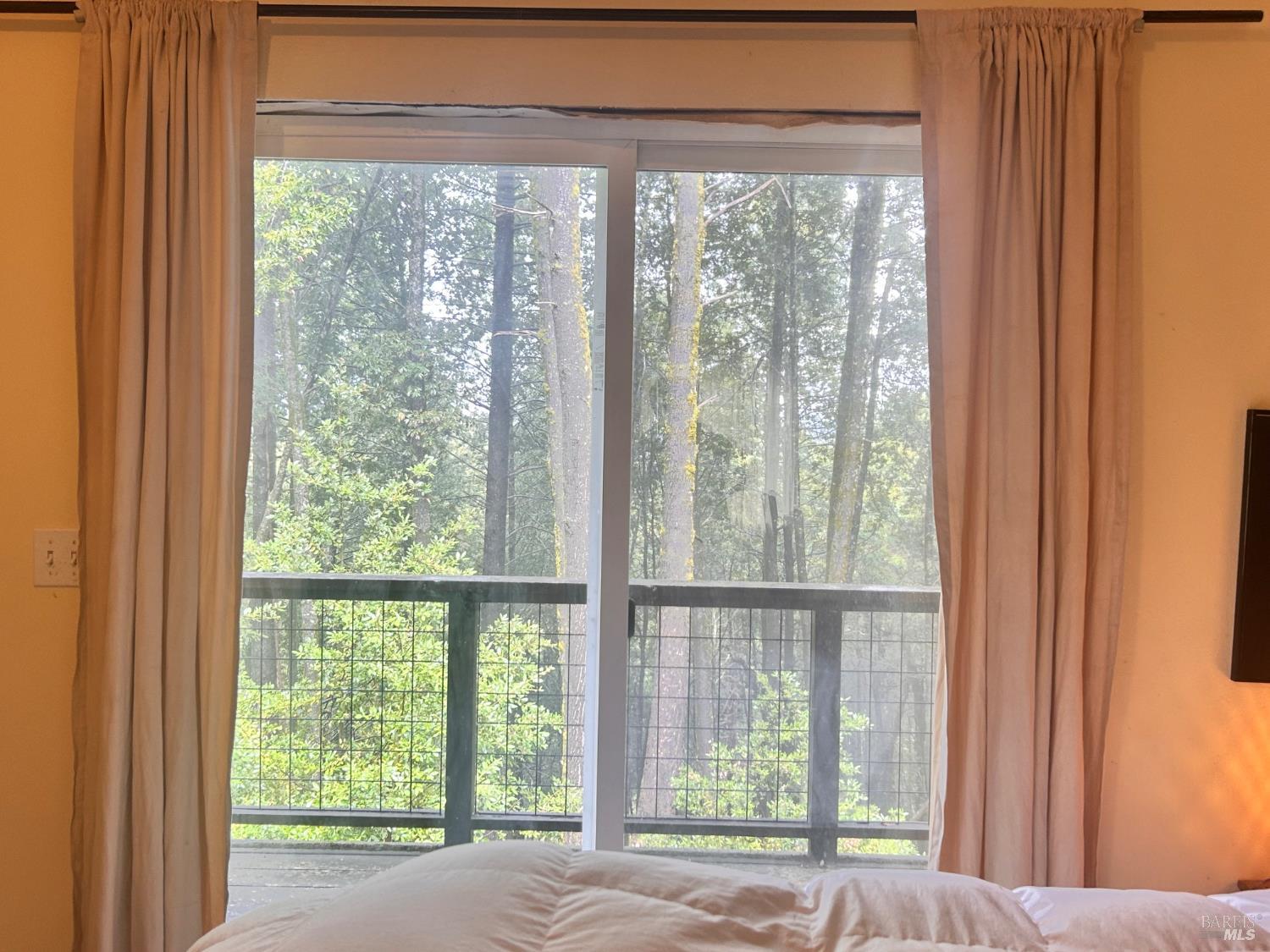 29281 Timberline Road Willits CA 95490