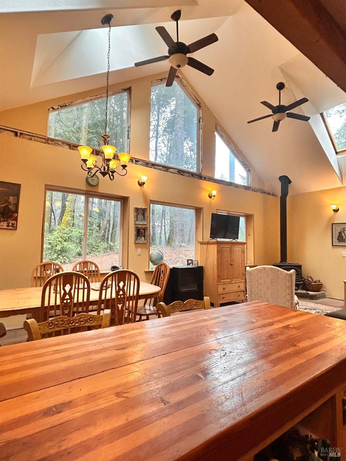 29281 Timberline Road Willits CA 95490