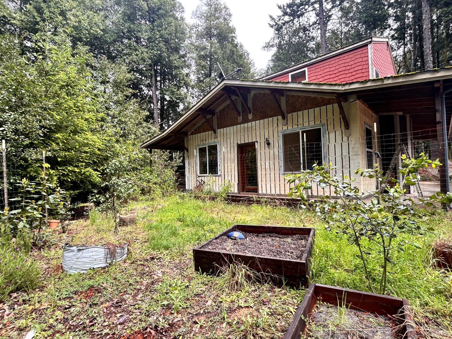 29281 Timberline Road Willits CA 95490