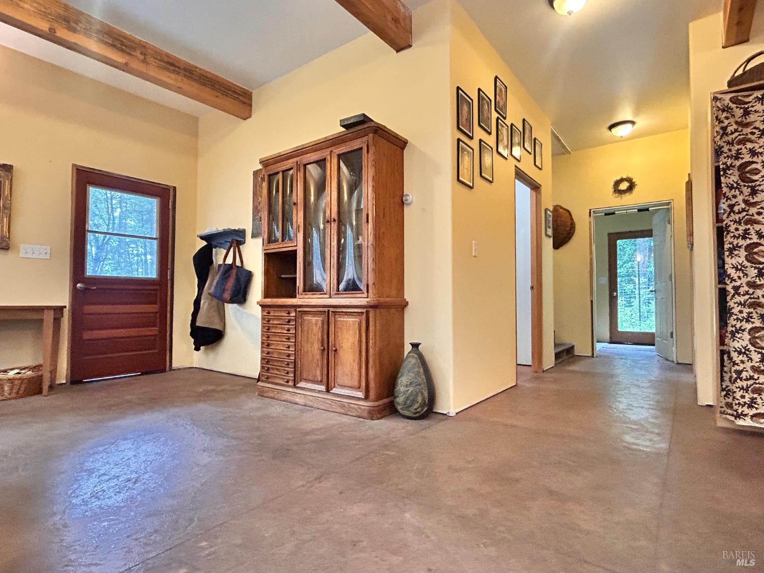 29281 Timberline Road Willits CA 95490