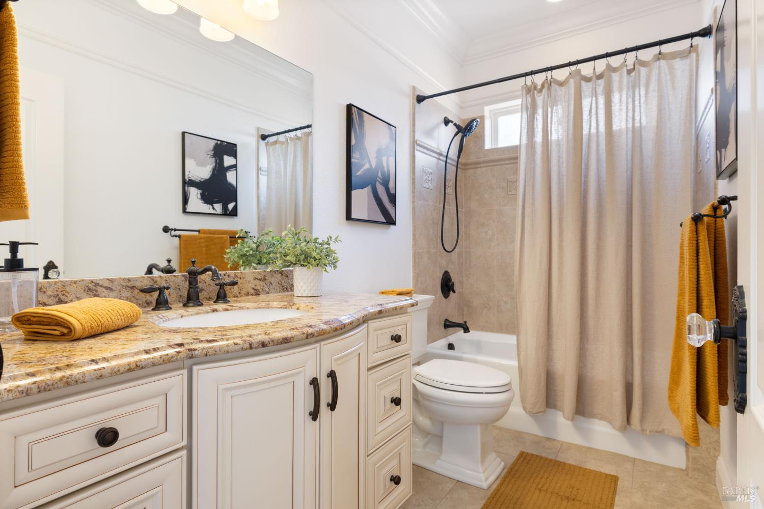 270 Olga Maria Court Penngrove CA 94951