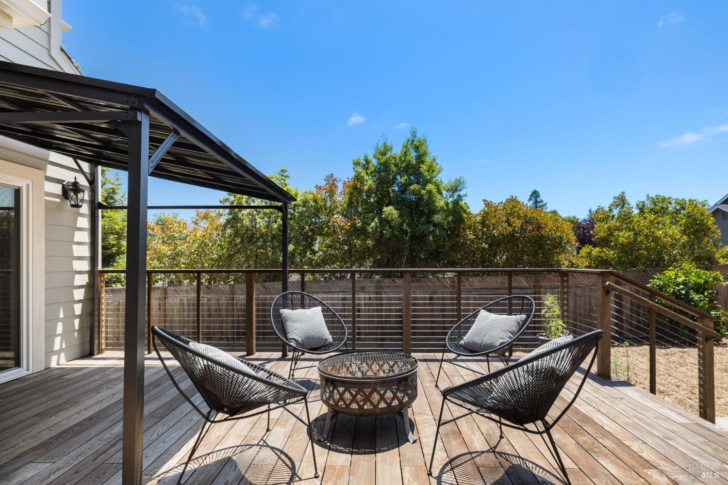 270 Olga Maria Court Penngrove CA 94951