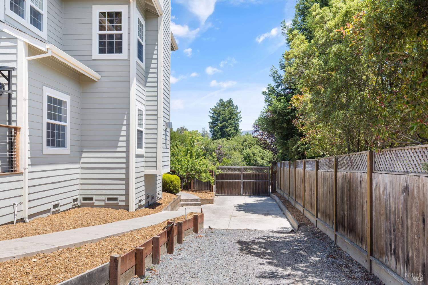 270 Olga Maria Court Penngrove CA 94951