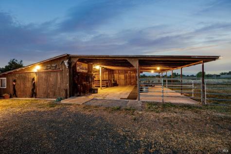 23180 Maffei Road Sonoma CA 95476
