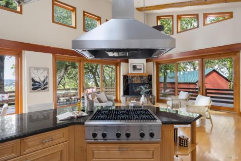 100 Zachary Lane Santa Rosa CA 95404