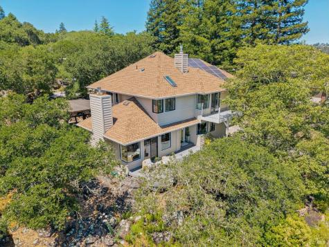 3335 Scrub Oak Avenue Santa Rosa CA 95404