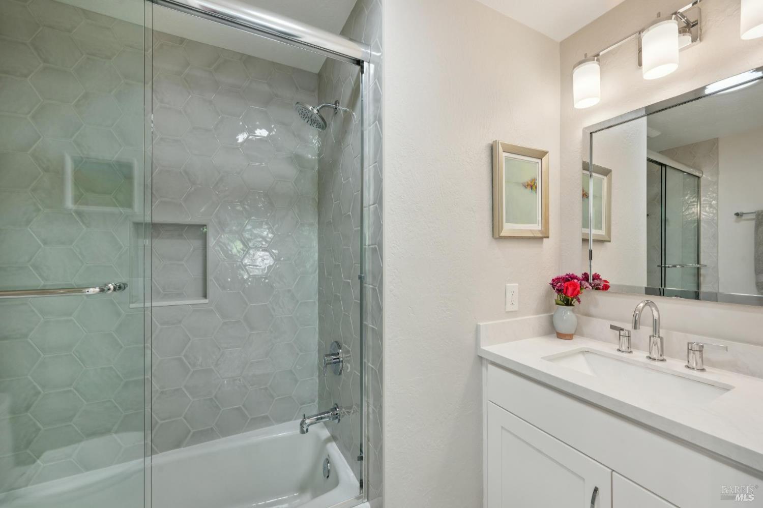 3335 Scrub Oak Avenue Santa Rosa CA 95404