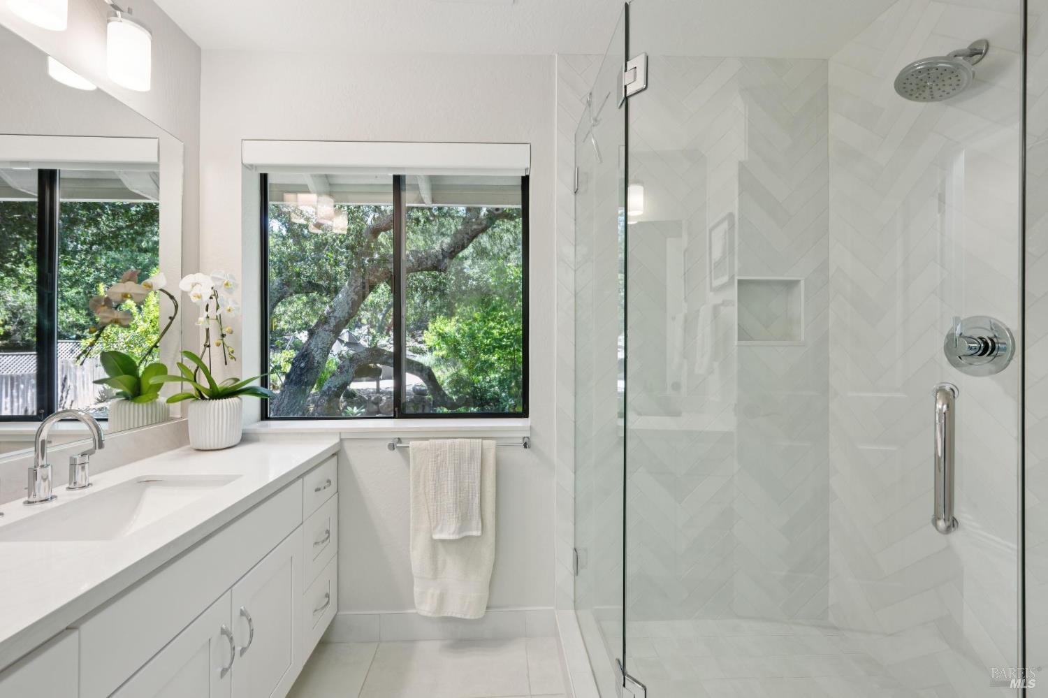 3335 Scrub Oak Avenue Santa Rosa CA 95404