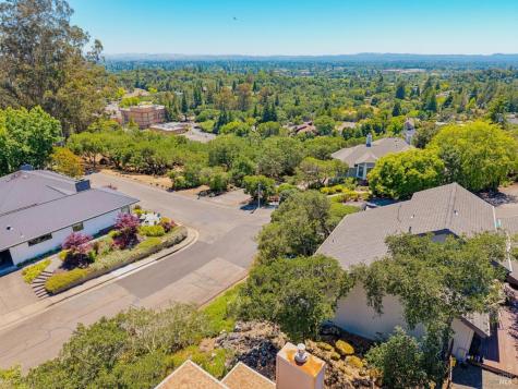 3335 Scrub Oak Avenue Santa Rosa CA 95404