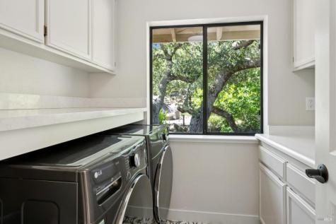 3335 Scrub Oak Avenue Santa Rosa CA 95404